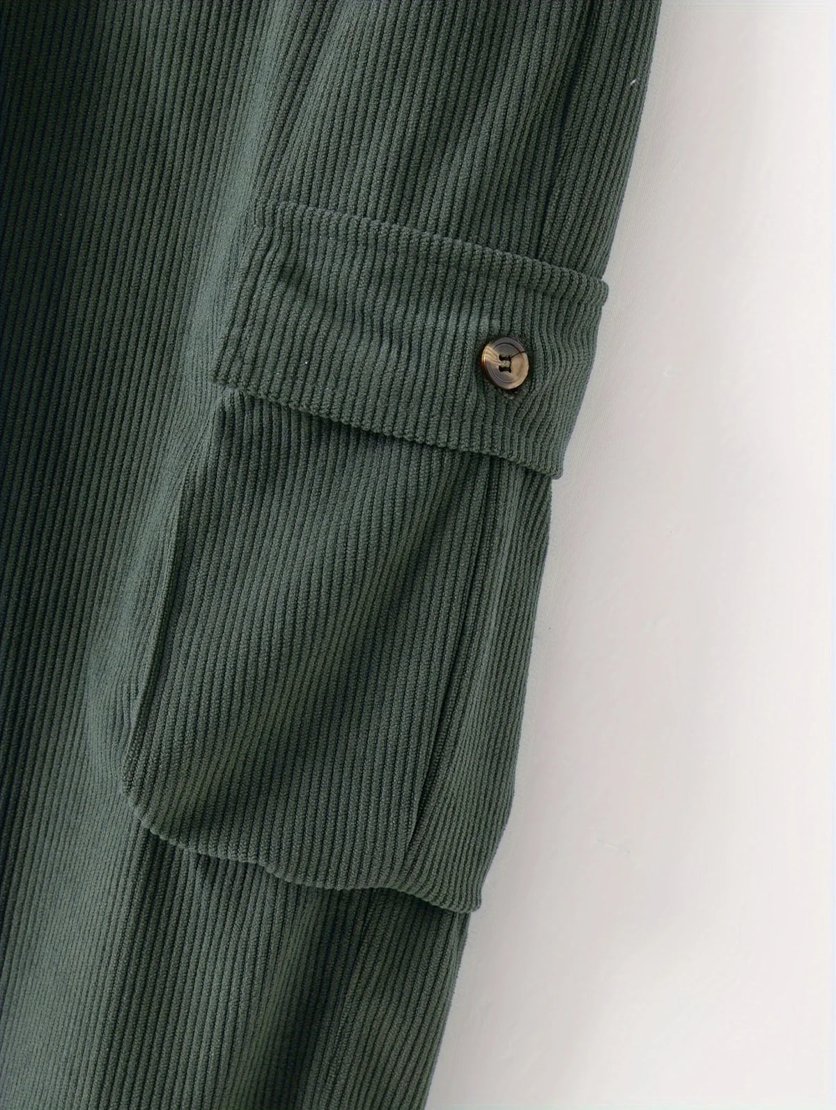 Men's fern green two-tone utility cargo trousers in autumn and winter