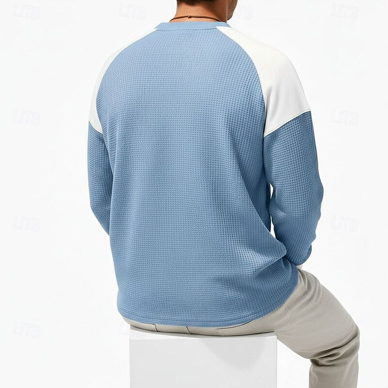 Men's light blue long sleeve henley top for the autumn and winter season