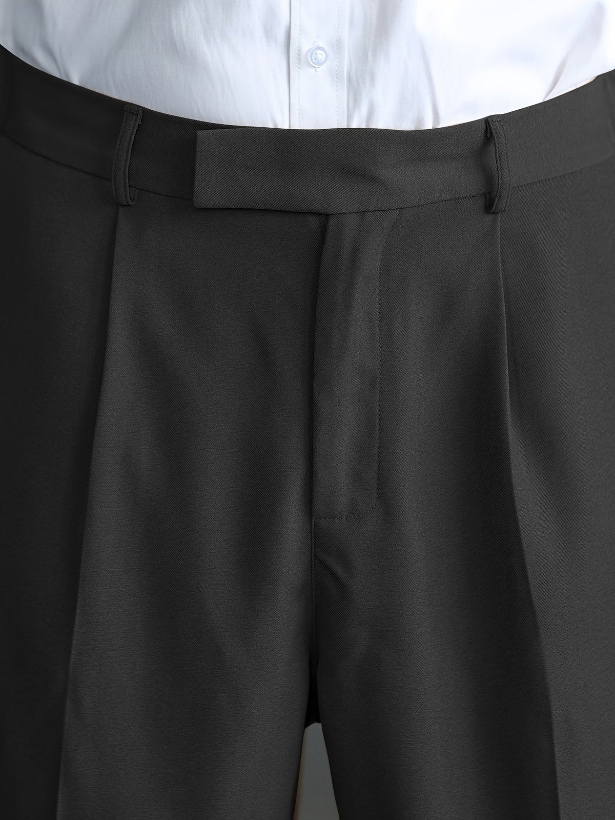 Men's black relaxed wide-leg trousers for autumn and winter layering