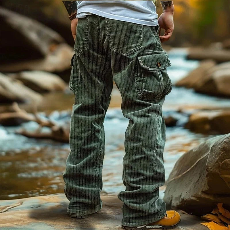 Men's green relaxed cargo trousers