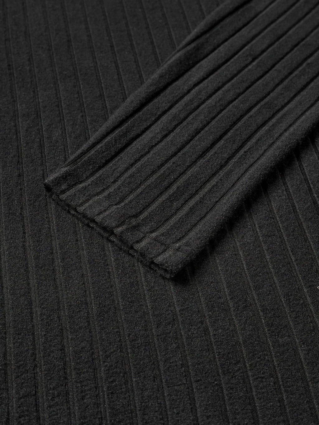 Men's black ribbed v-neck long sleeve top