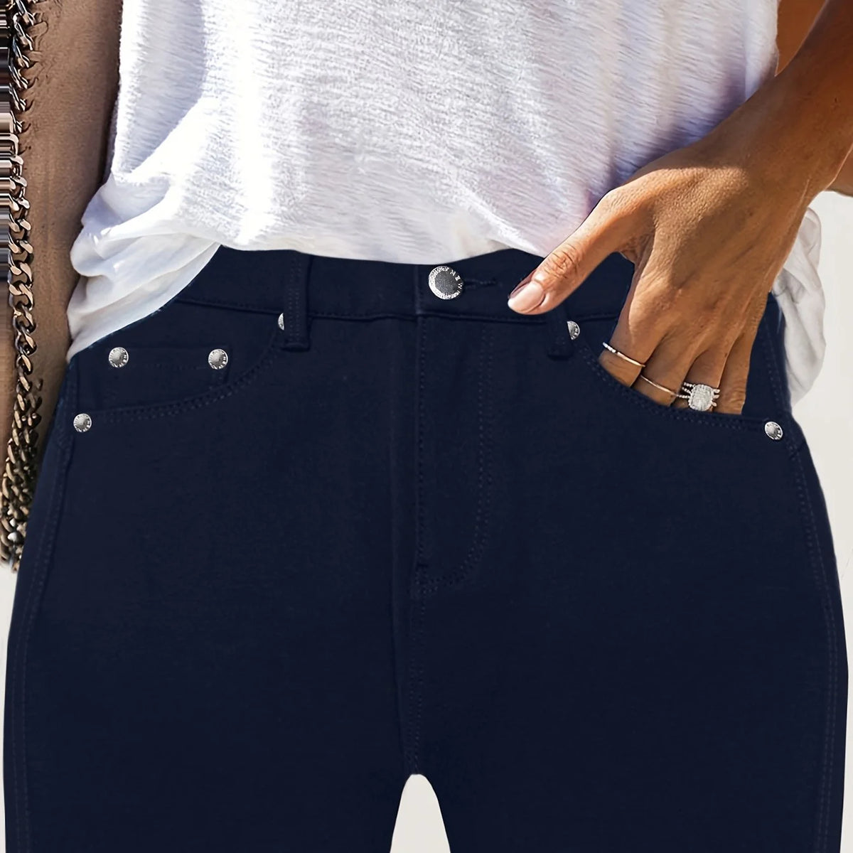 Women's deep blue high-rise skinny jeans for cold autumn and winter days