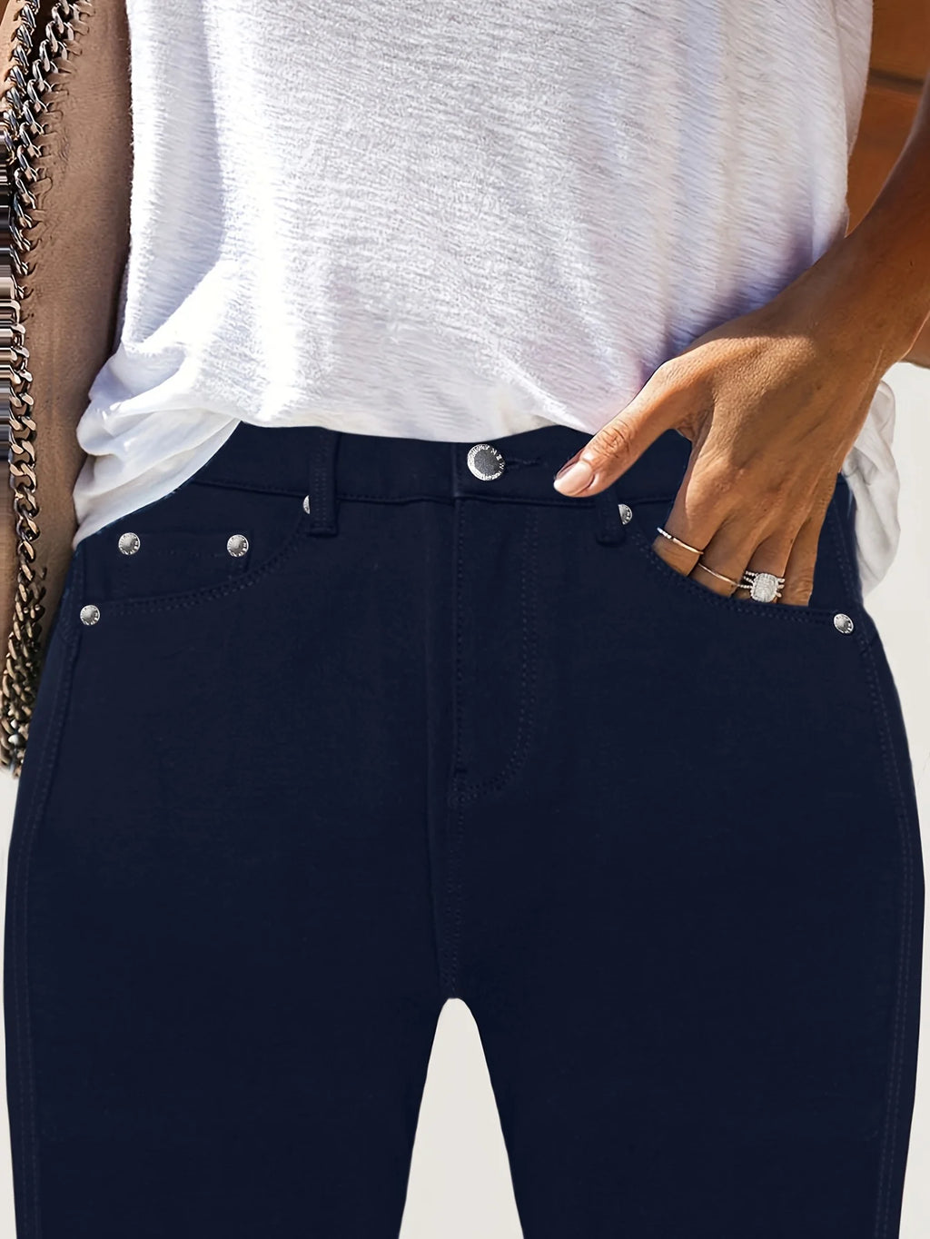 Women's deep blue high-rise skinny jeans for cold autumn and winter days