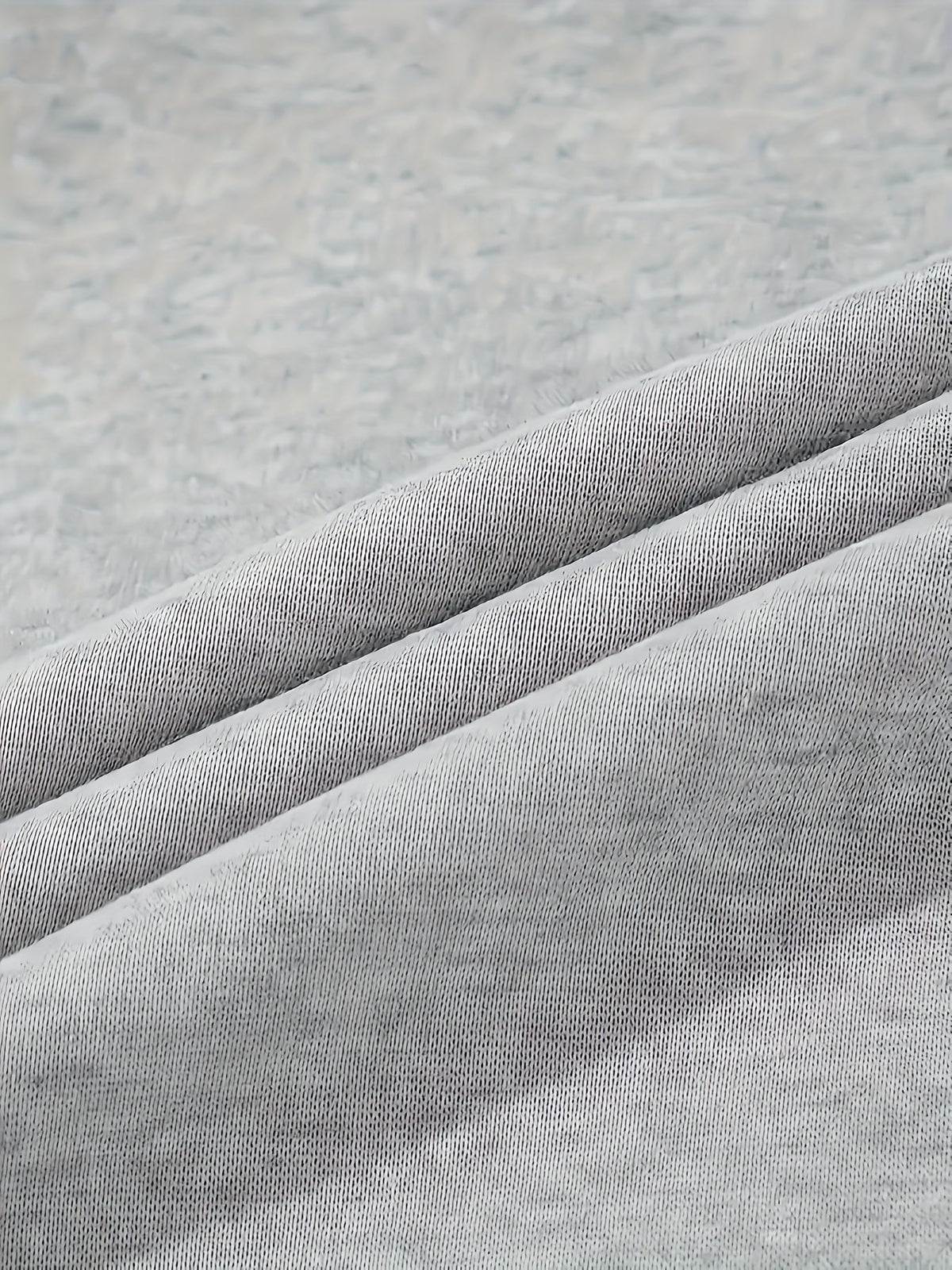 Women's grey everyday cargo joggers for chilly autumn and winter days