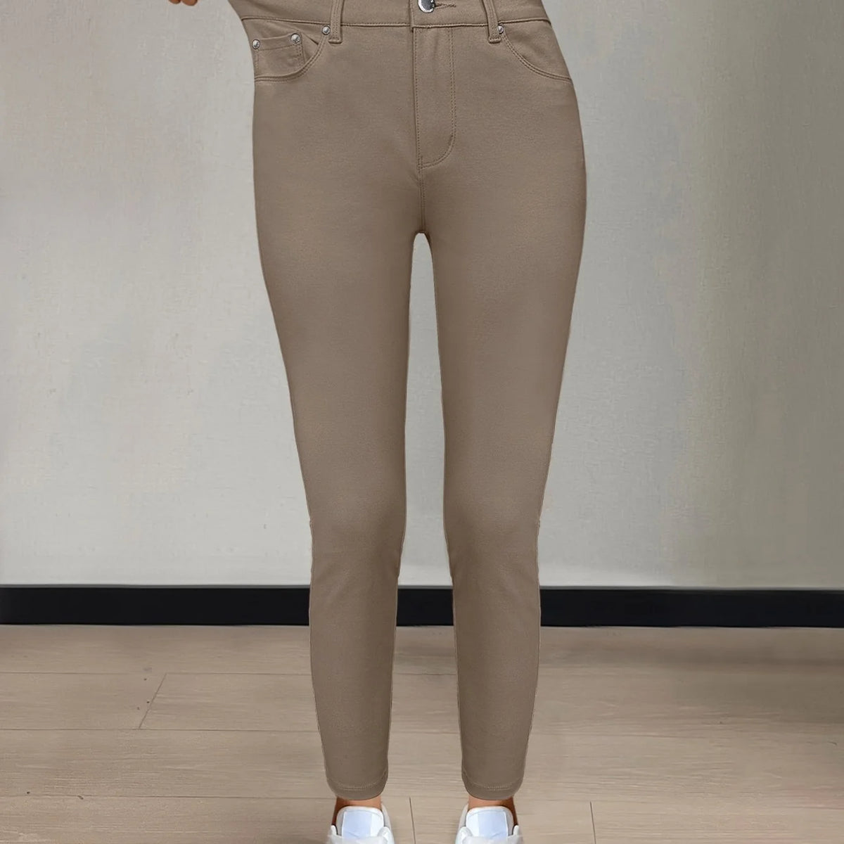 Women's black high-waisted skinny jeans
