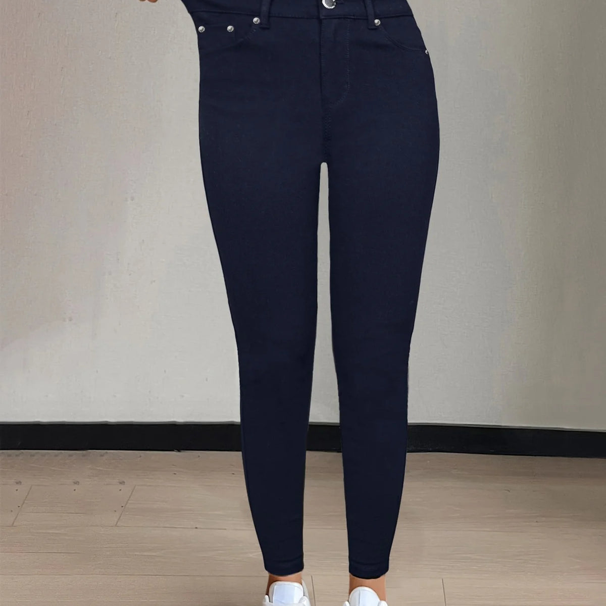 Women's burgundy high-waisted skinny jeans