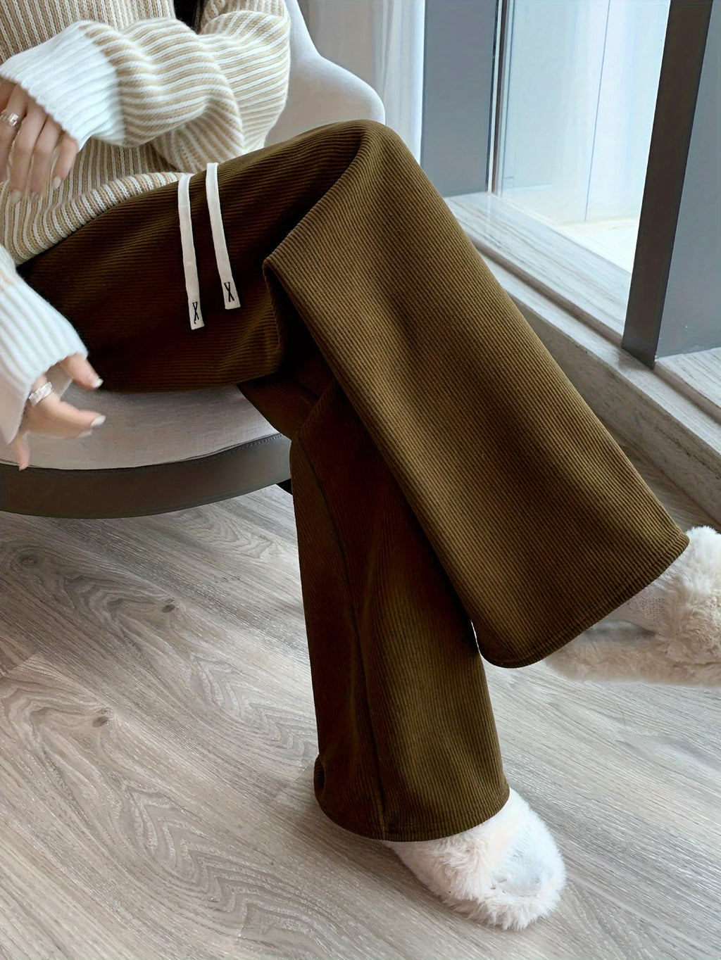 Women's ginger fleece-lined wide-leg trousers