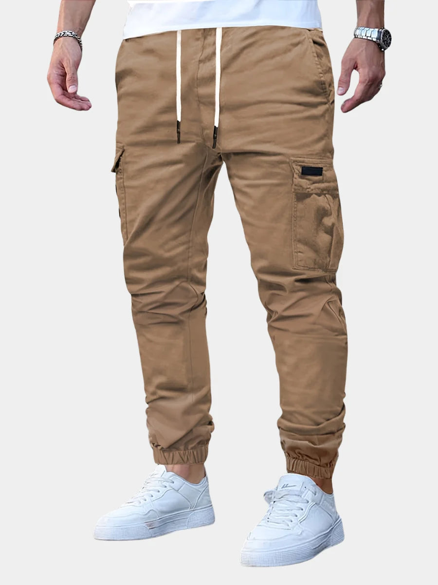 Men's brown mid-rise cargo trousers for cold autumn and winter days