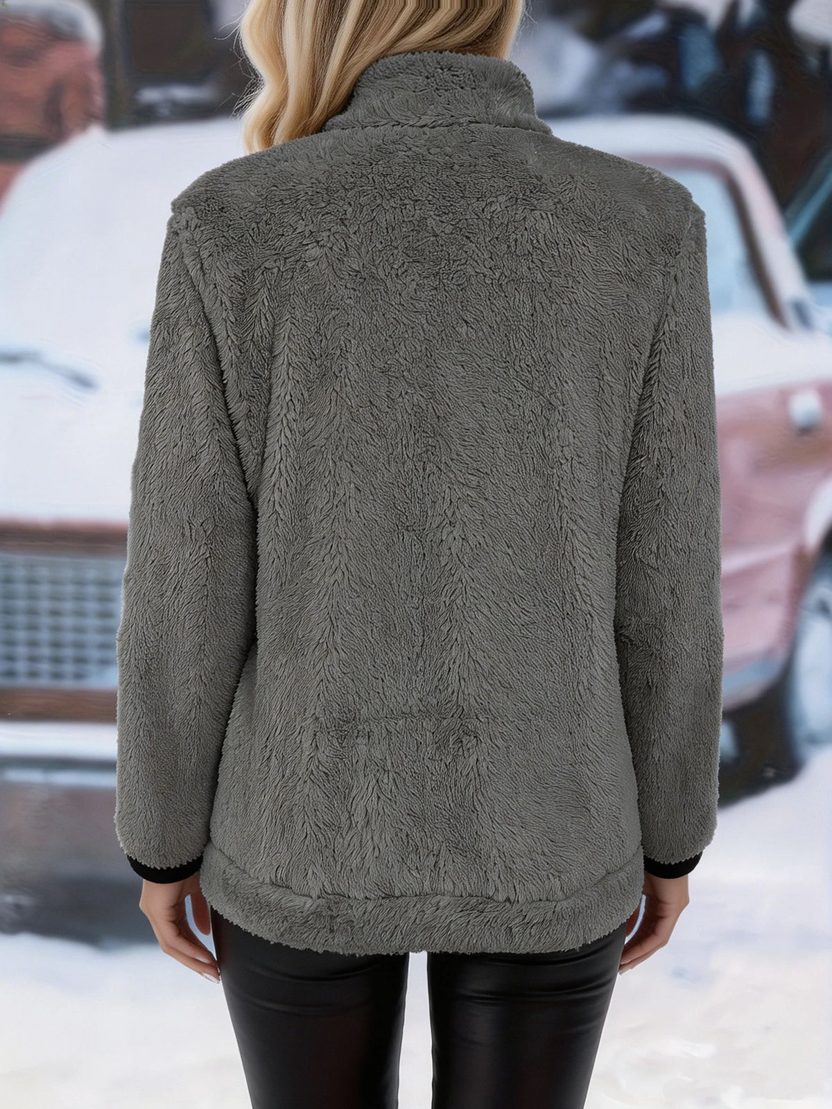 Women's beige cosy zip-up jacket for autumn and winter layering
