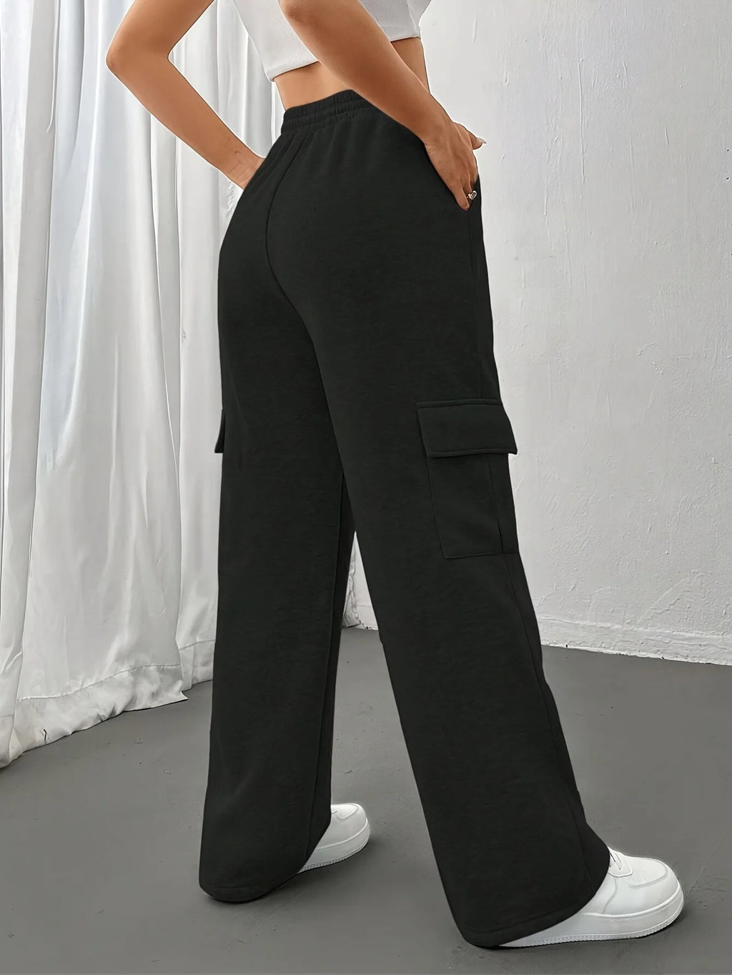 Women's light grey relaxed cargo joggers