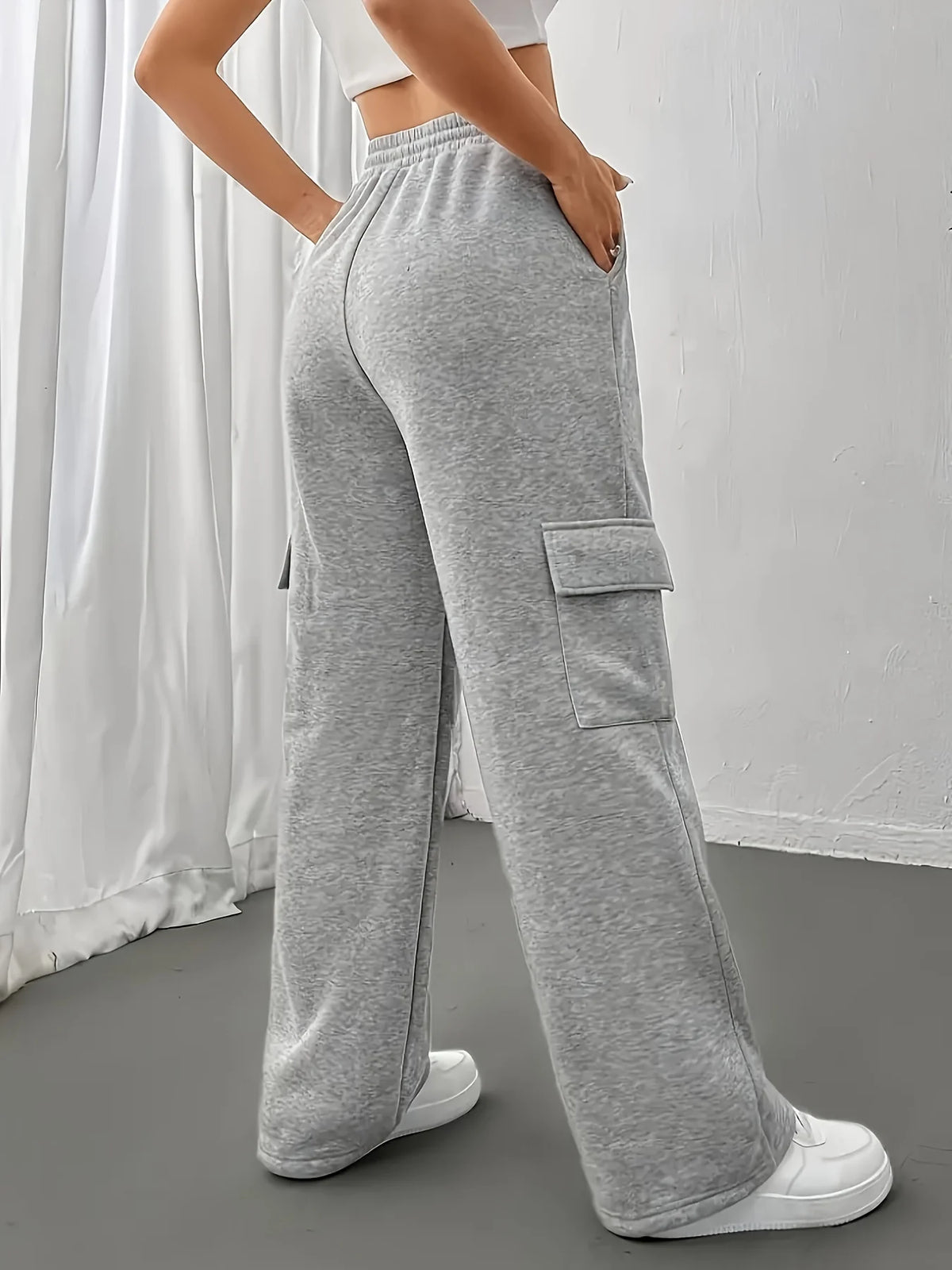 Women's grey utility cargo joggers