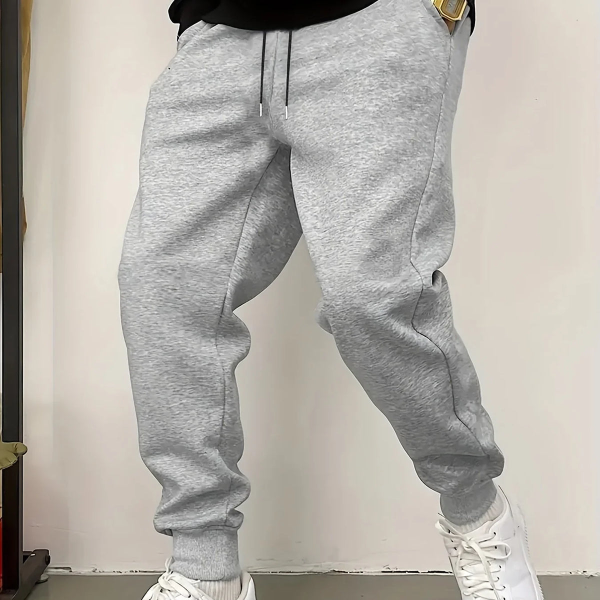 Men's black relaxed everyday joggers