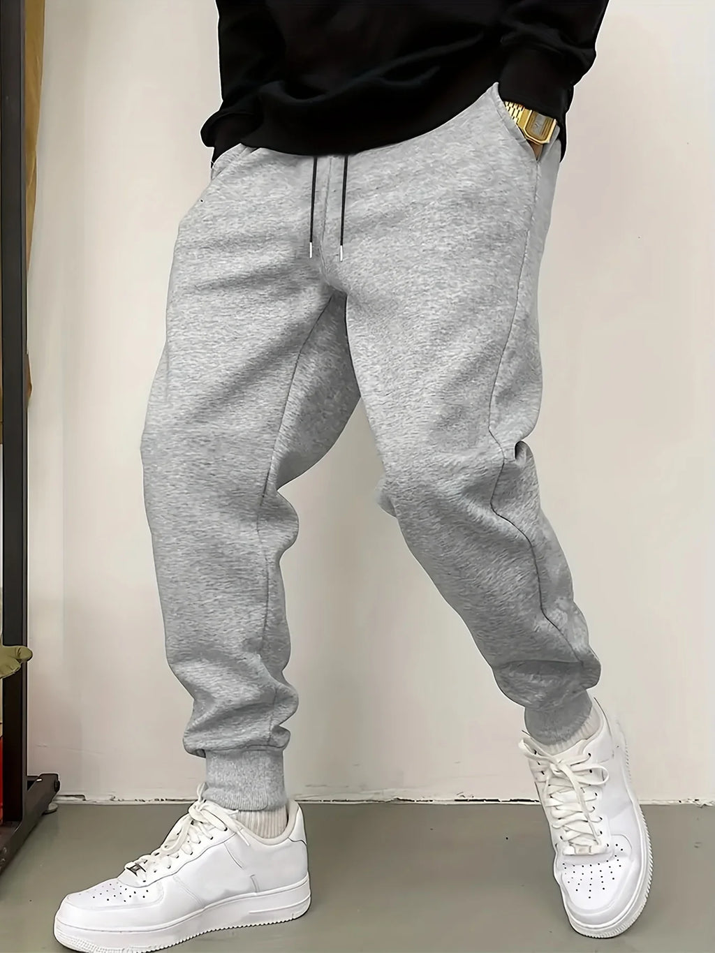 Men's grey relaxed everyday joggers