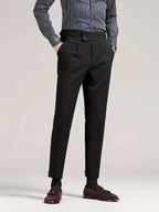 Men's black single-pleat trousers for chilly autumn and winter days
