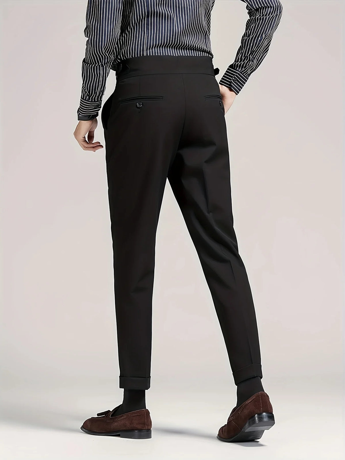 Men's navy single-pleat trousers for chilly autumn and winter days
