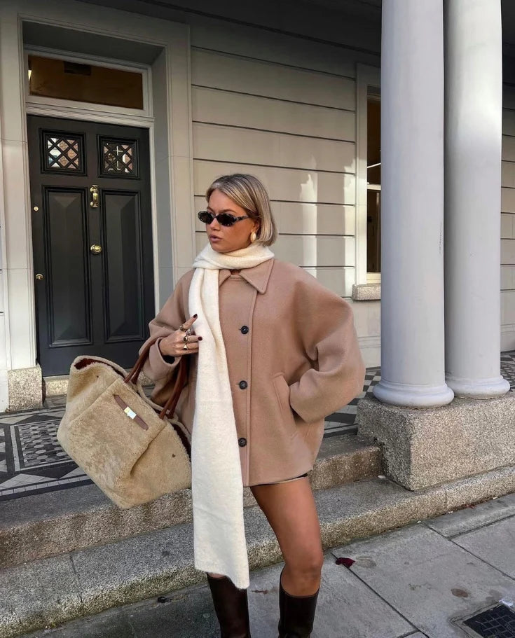 Women's black oversized single-breasted wool coat for winter wear