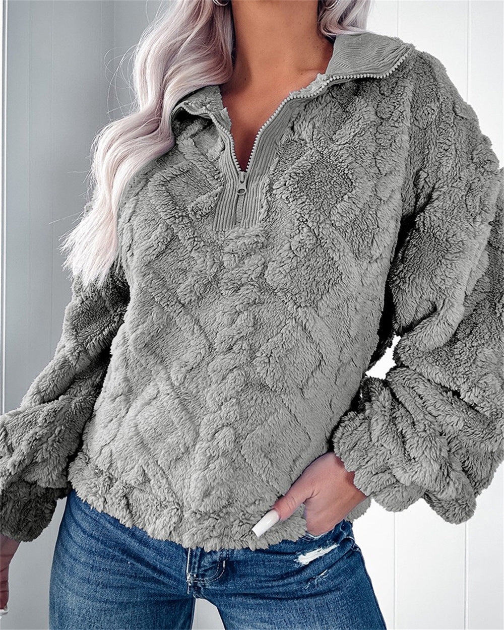 Women's grey zip-neck fleece pullover for the autumn and winter season